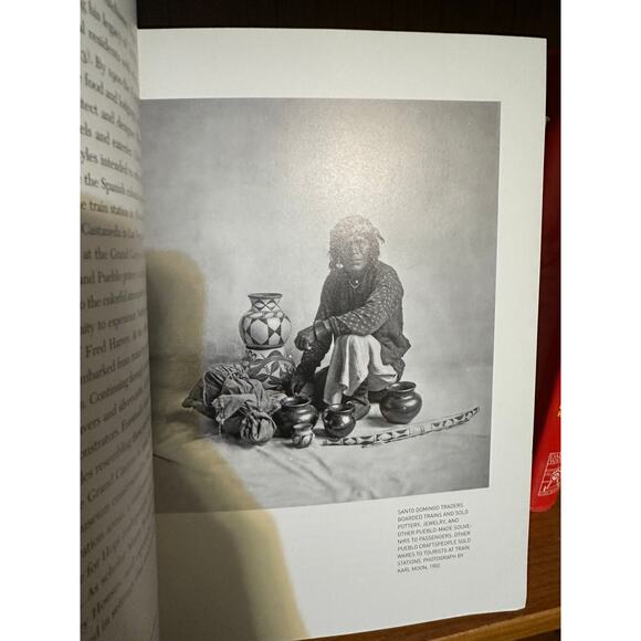 Santa Fe Indian Market: A History of Native Arts and the Marketplace - Picture 4 of 5